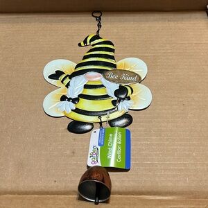 New “Bee Kind” Wind Chime Metal Gnome Garden Decorations w/Bell (I-9)